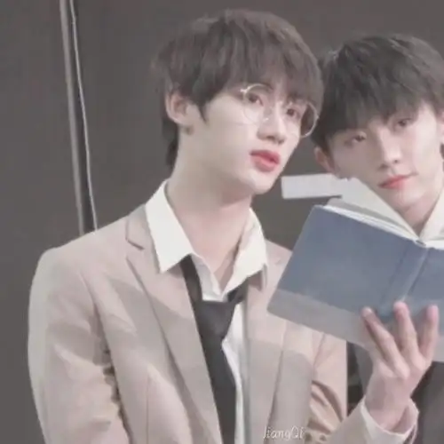 5月18日 16:07   关注   祺鑫头像 时代少年团 tf家族 马嘉祺 丁出挝