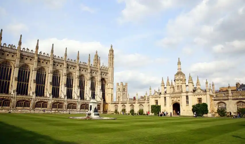 剑桥大学商学院副教授matthew grimes