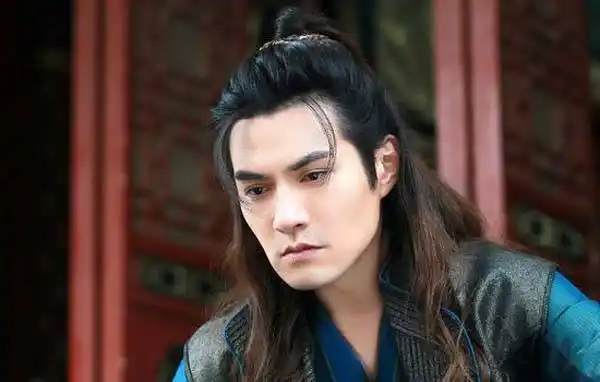 最美古装男演员(十大古装男神)-九九号