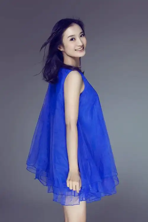 林好清纯写真温暖活泼似精灵