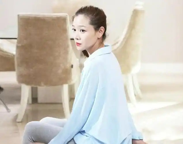 王维维真实年龄 详细资料背景遭扒真实年龄浮出水面