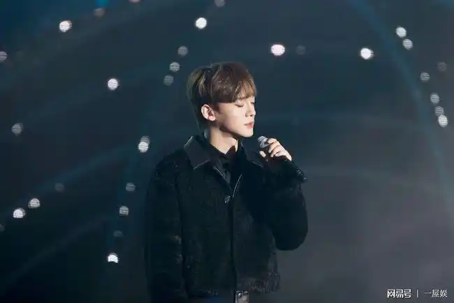 金钟大不能靠颜值吸引你那来听听他唱歌吧