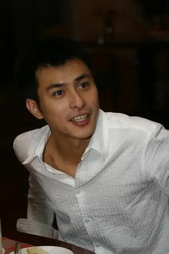 ">客家人 /a>,1980年2月28日出生于台湾新竹县竹东镇,中国台湾男演员