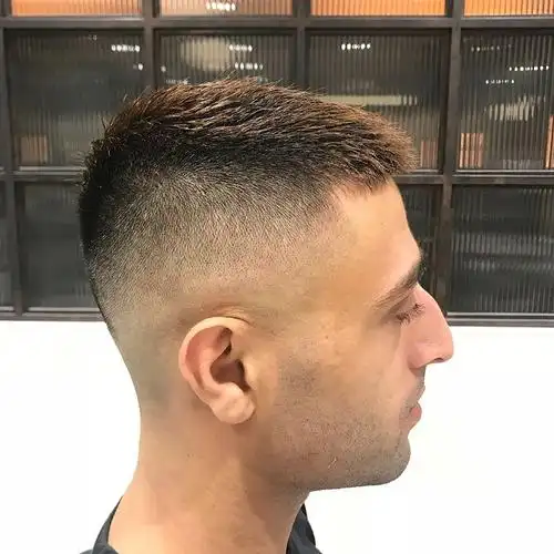 2018男生最潮的发型有精神又干练