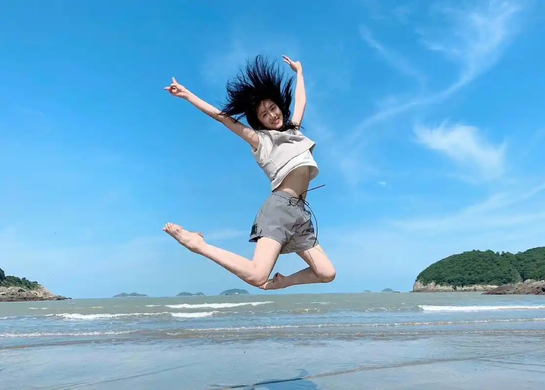 袁冰妍光脚丫[色][色] #袁冰妍