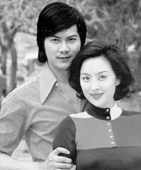 原创老大哥邓光荣的江湖情仇以及对的妻子一心一意