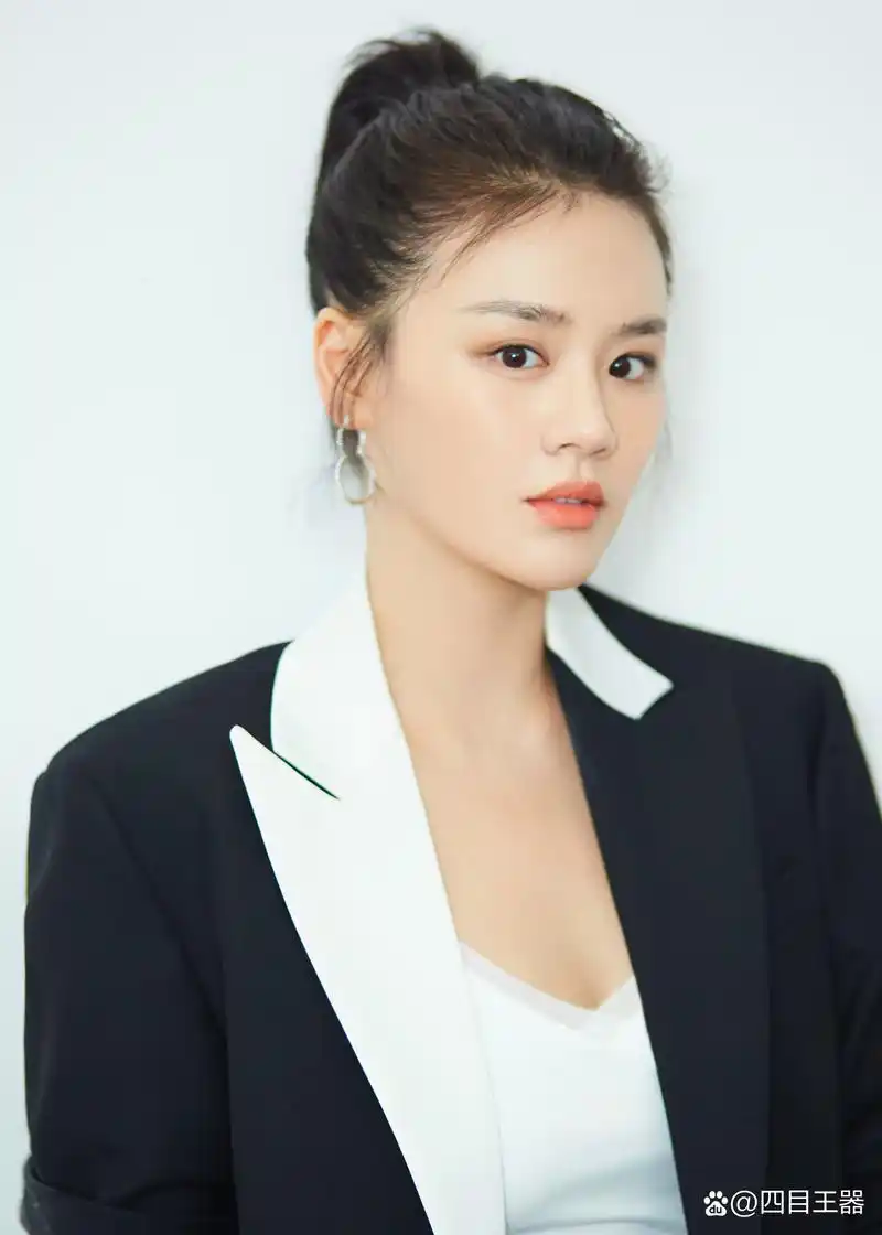 马思纯性格直率单纯,成功减肥.#九月动态激励计划