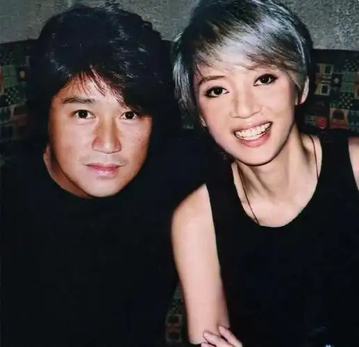 侠客梅艳芳孤身走我路