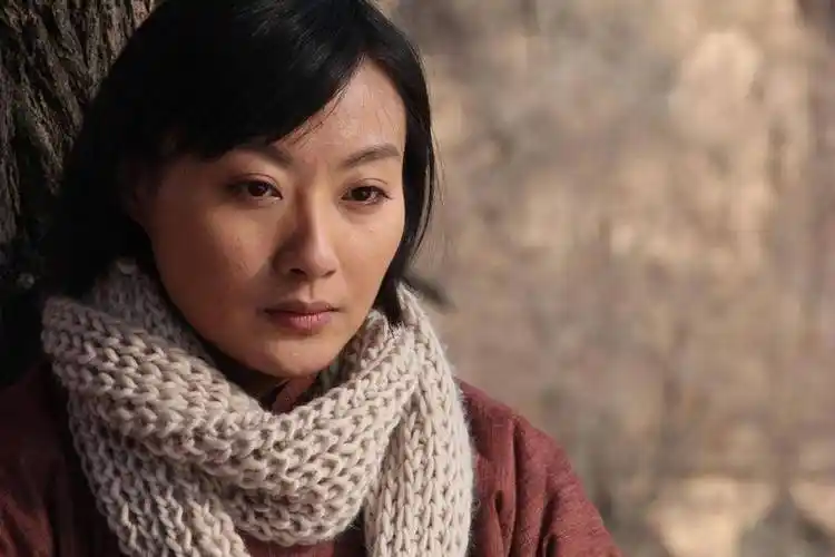 张嘉译领衔电视剧沉默,看红色利剑反特锄奸,兄弟营的热血博弈!