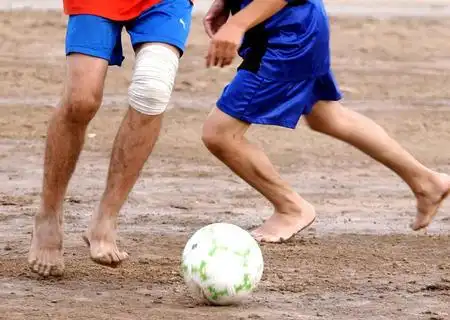 伊拉克人对足球的热情也丝毫未减(图文)