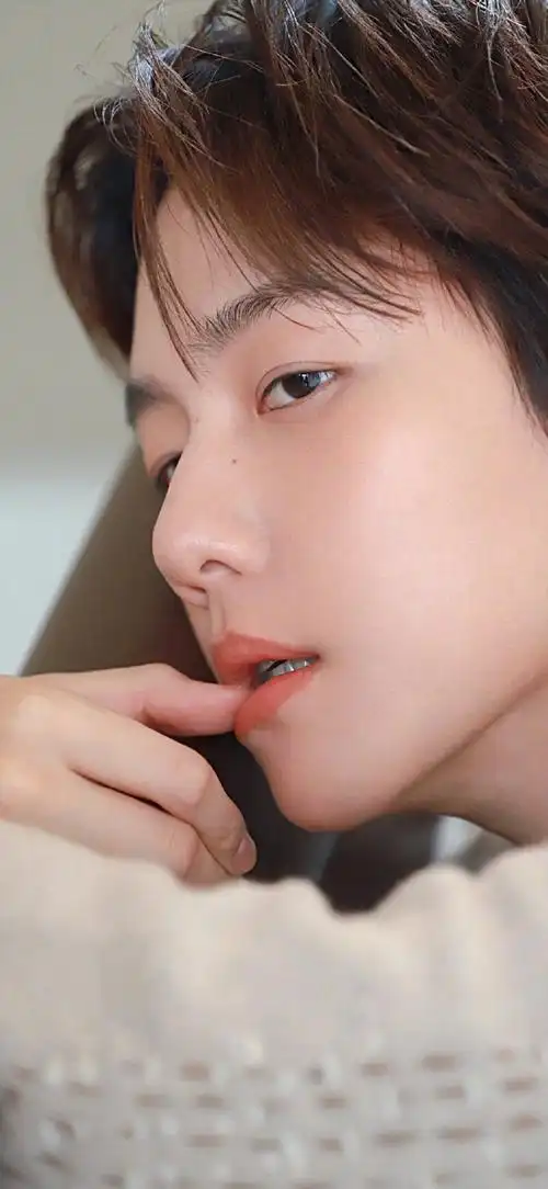 #边伯贤费加罗封面##边伯贤#