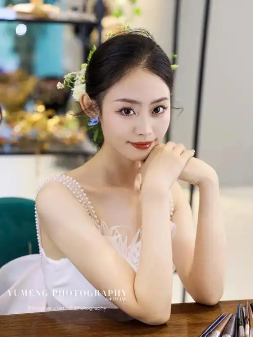 这是祝绪丹还是张嘉倪