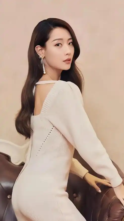 白冰michelle原名陈东中国内地女演员