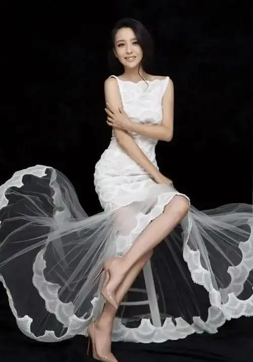 美女佟丽娅的美腿合集