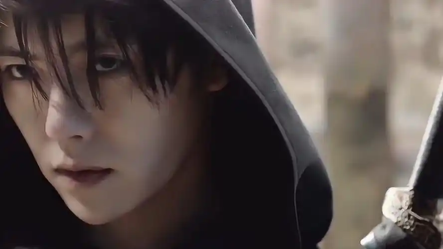 沙海十年人间再聚张起灵吴邪王胖子依旧还是当年那个少年