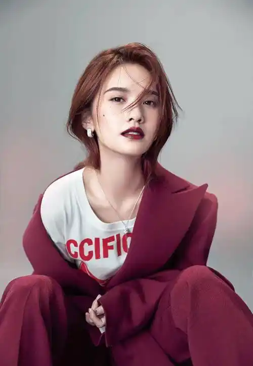 原创36岁杨丞琳换脸吊打大s这场逆袭她花了整整20年