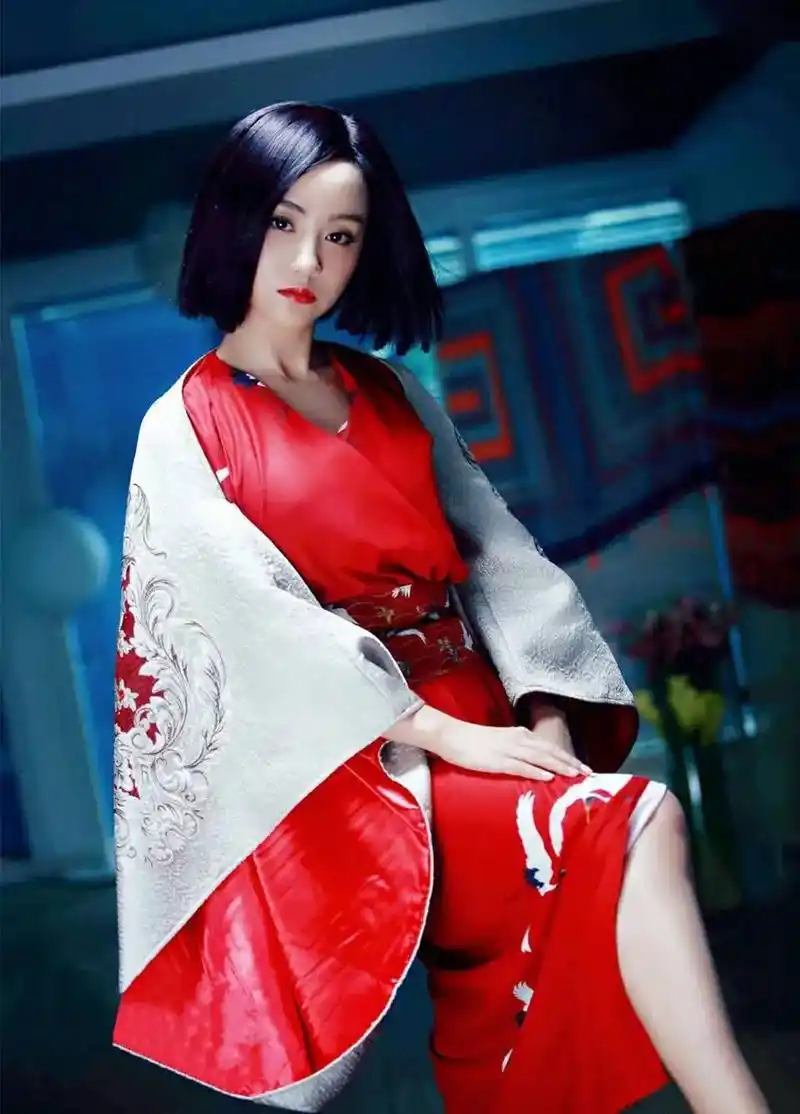 364 出生于云南省保山市的杨蓉,是中国内地女演员,代 - 抖音