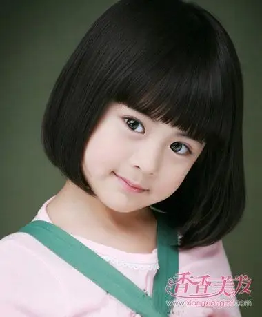 十岁女童短发型图片 短发小女孩应该怎么弄发型