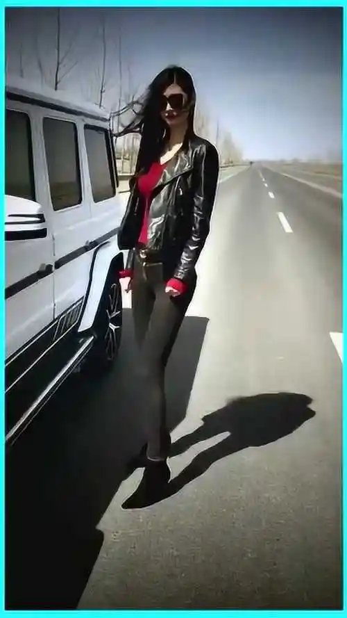 美女得有1米9,比大g还高这么多