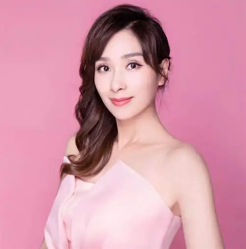 《古惑仔》25年后七大女星现况曝光:六位已成阔太,唯有她仍单身