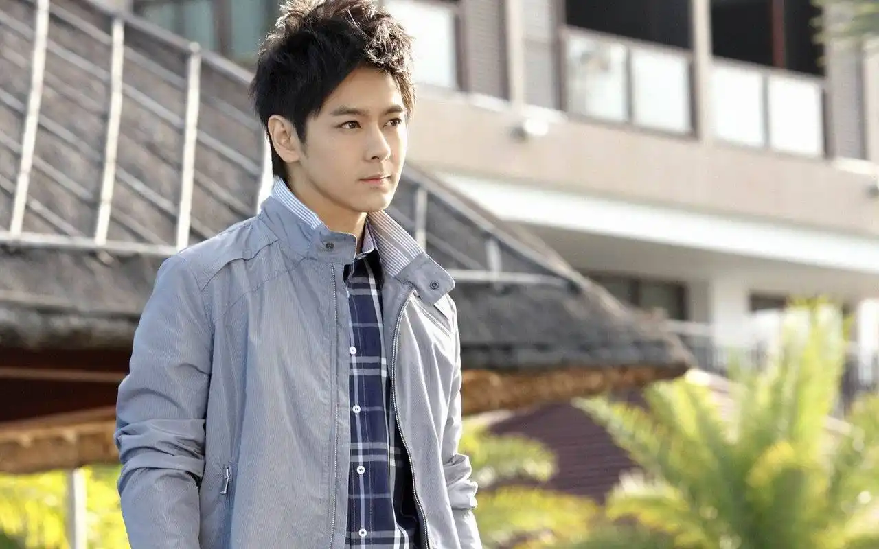 林志颖壁纸图片