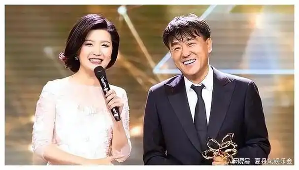 演员何冰之婚姻长青:妻子身份揭晓一切