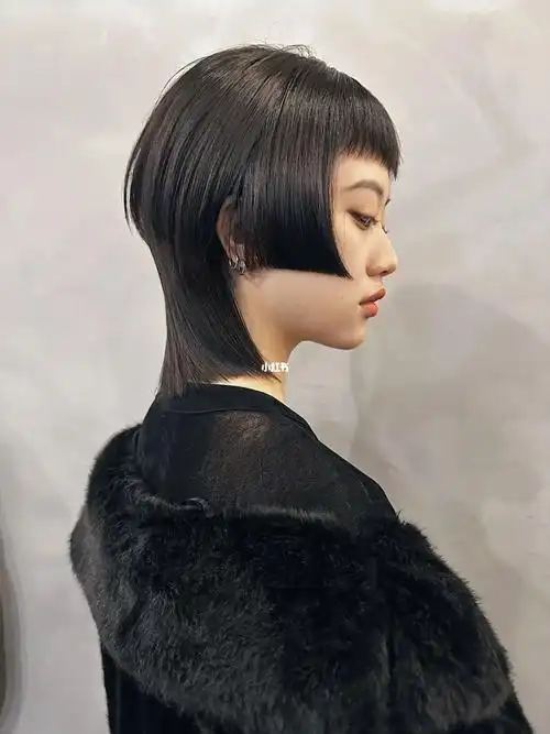 公主切发型是很酷的公主哦