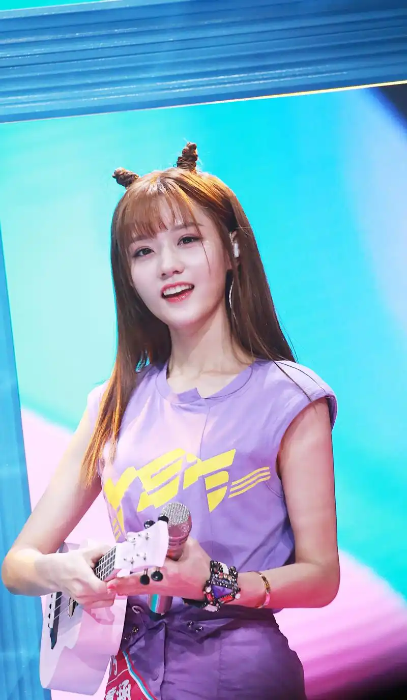 《创造101》的陈意涵被爆是富婆,还貌美如花,怎能不心动?