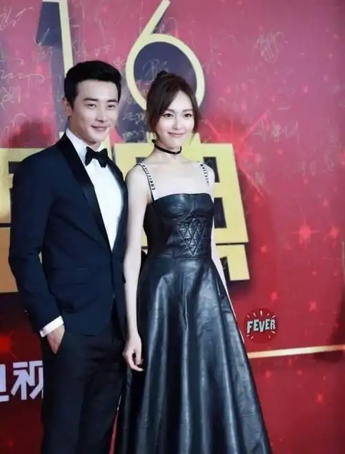 有一种"恩爱"叫罗晋唐嫣,结婚5年后,给内娱夫妻"上了一课"