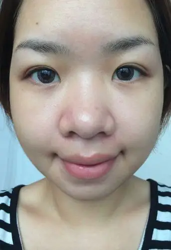 [彩妆] 巨星最爱的白鼻心底妆