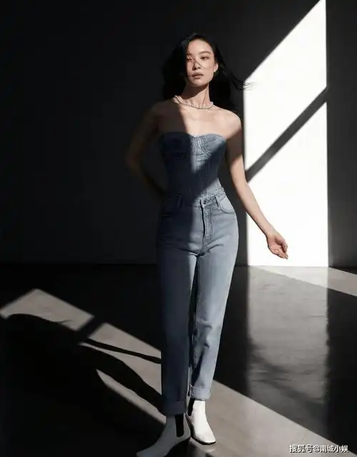 气场强大的倪妮,高端颜值完美身材真是狂野十足,妥妥的女王范_认可