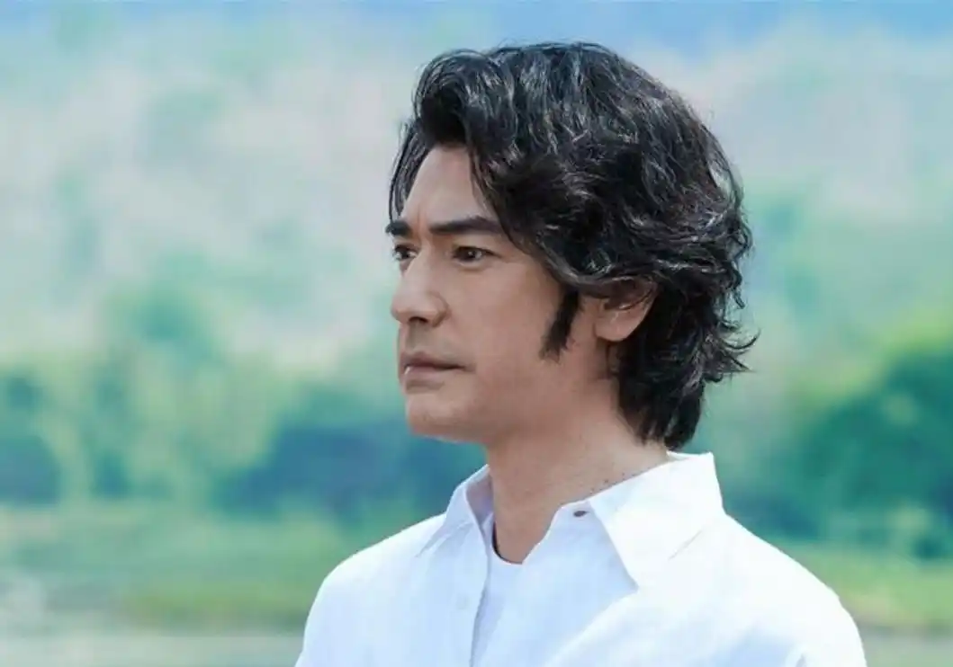 50岁男神金城武爆情人节结婚!