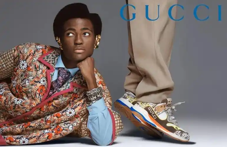 gucci2019秋冬广告一场时尚回归的盛宴