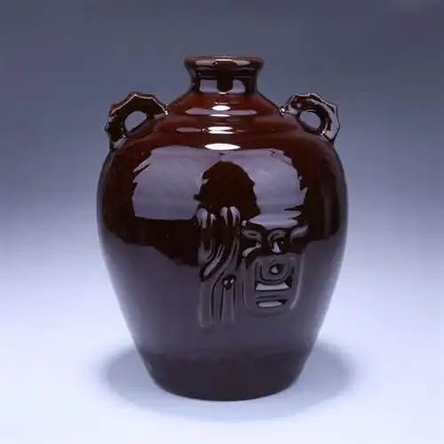 厂家直销宜兴陶瓷酒瓶2斤双耳红釉存酒酿酒土陶酒坛白酒酒具家用酒壶