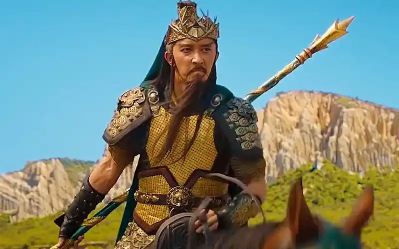 关羽明明是高大的猛男形象,却被韩庚演出营养不良的感觉,太辣眼睛