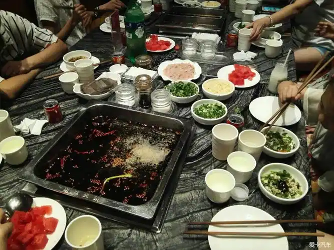 还是老规矩,吃东西