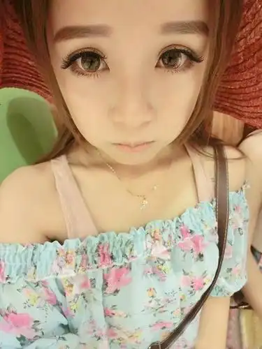 非主流女生qq个性好看皮肤_qq皮肤