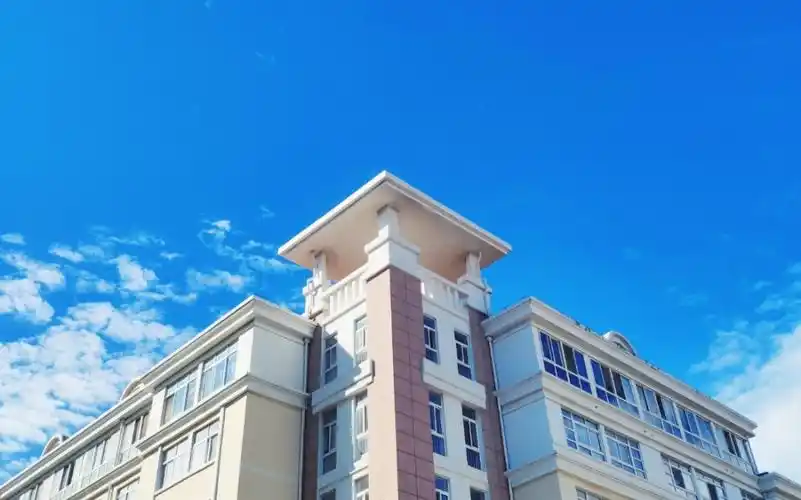 这么好看的大学你不来吗?