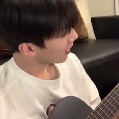 治愈系阳光帅气的暖男头像真人图片 2022高质量容易心动的男头_男生头