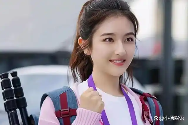 李兰迪几部新剧,在《一路朝阳》和相差21岁的王阳上演cp