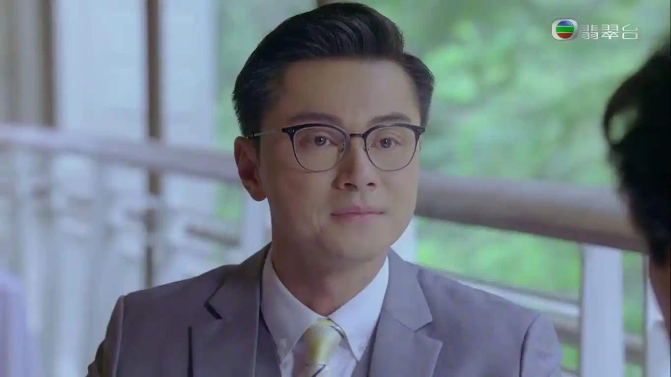 黄浩然欲抢回杨千嬅!洪永城和吴若希暧昧