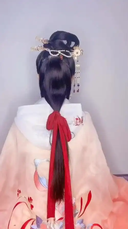 古装发型怎么扎女童?-知萌汉服