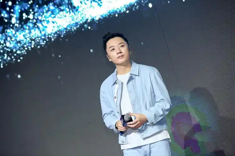 张磊助阵好声音开播首映礼 坚信初心做真音乐