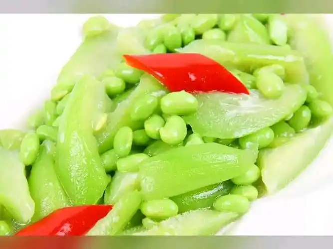 这个秋冬吃什么,高钾菜丝瓜炒毛豆