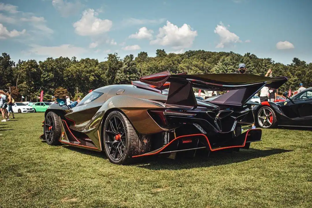 国内首台阿波罗ie实车亮相售价超布加迪还是金龙定制版