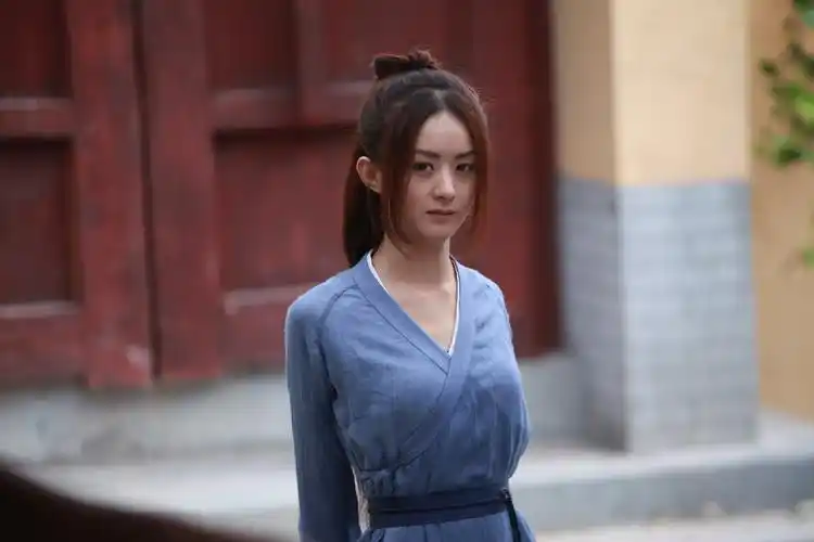 赵丽颖 饰 楚乔/星儿/荆小六