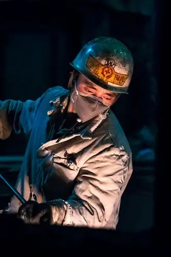 《炼钢工人》组照