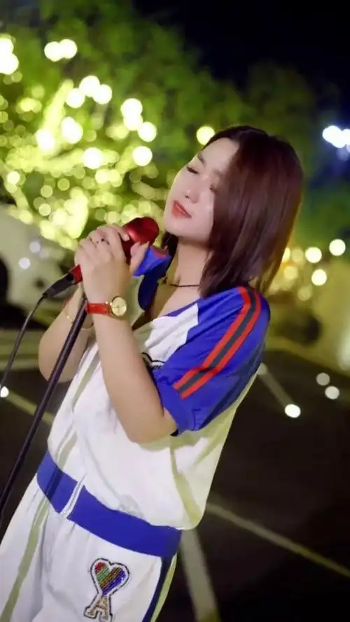 独一无二迷人的嗓音,花姐《与你无关》-高清mv在线看-qq音乐-千万正版