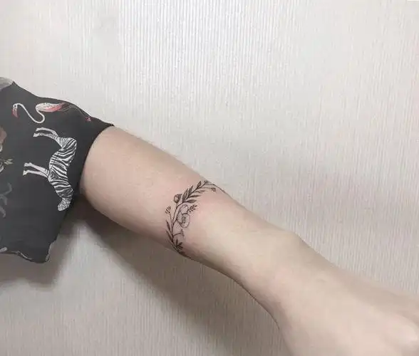 手环 小清新纹身图片_手臂小清新纹身图案