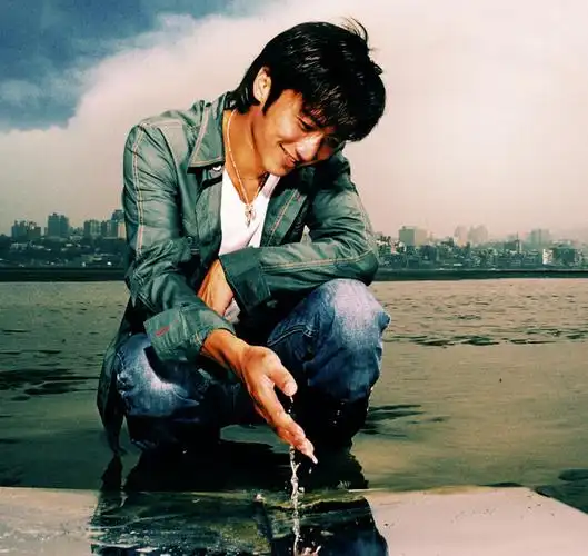 你微笑时好美谢霆锋